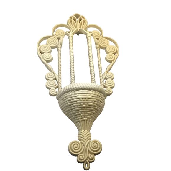 Vintage 1970s Burwood (1628) Hollywood Regency Faux Rattan Wall Pocket Planter - Picture 2 of 9